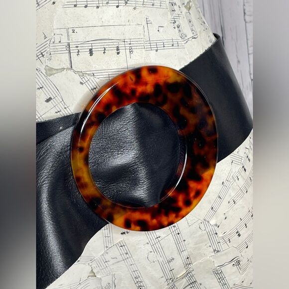 Black leather belt faux tortoise shell buckle - Picture 2 of 5